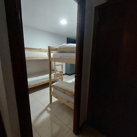Albergue La Costana オビエド エクステリア 写真