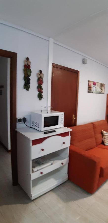 Albergue La Costana オビエド エクステリア 写真
