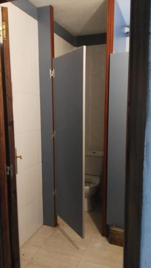 Albergue La Costana オビエド エクステリア 写真