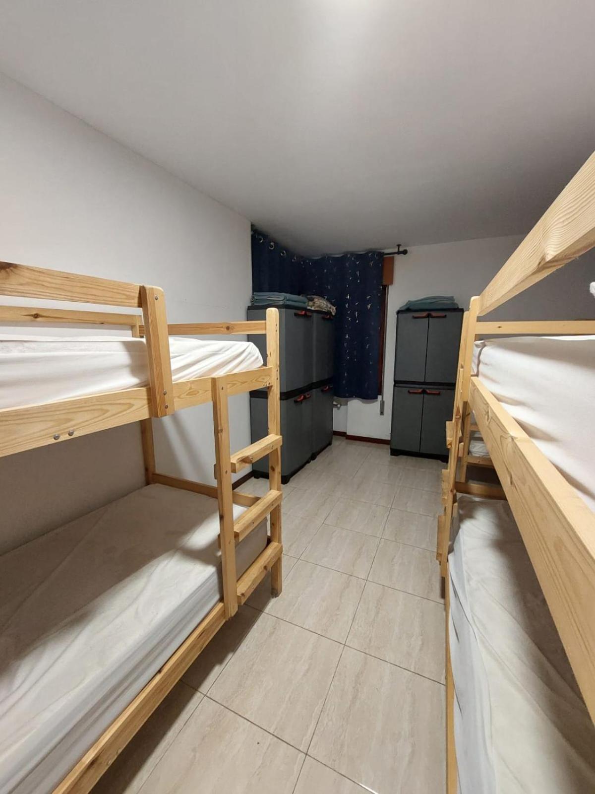 Albergue La Costana オビエド エクステリア 写真