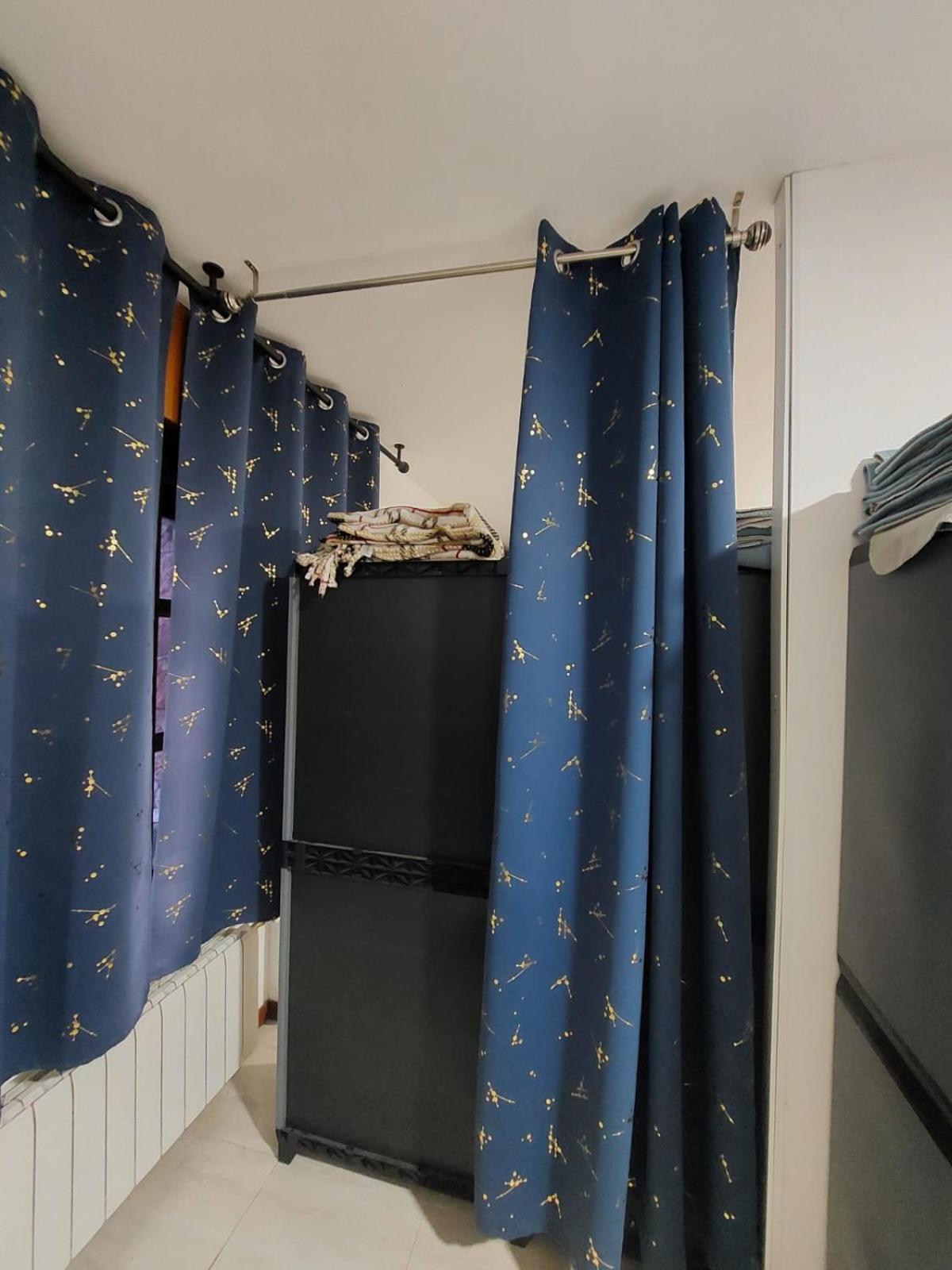 Albergue La Costana オビエド エクステリア 写真