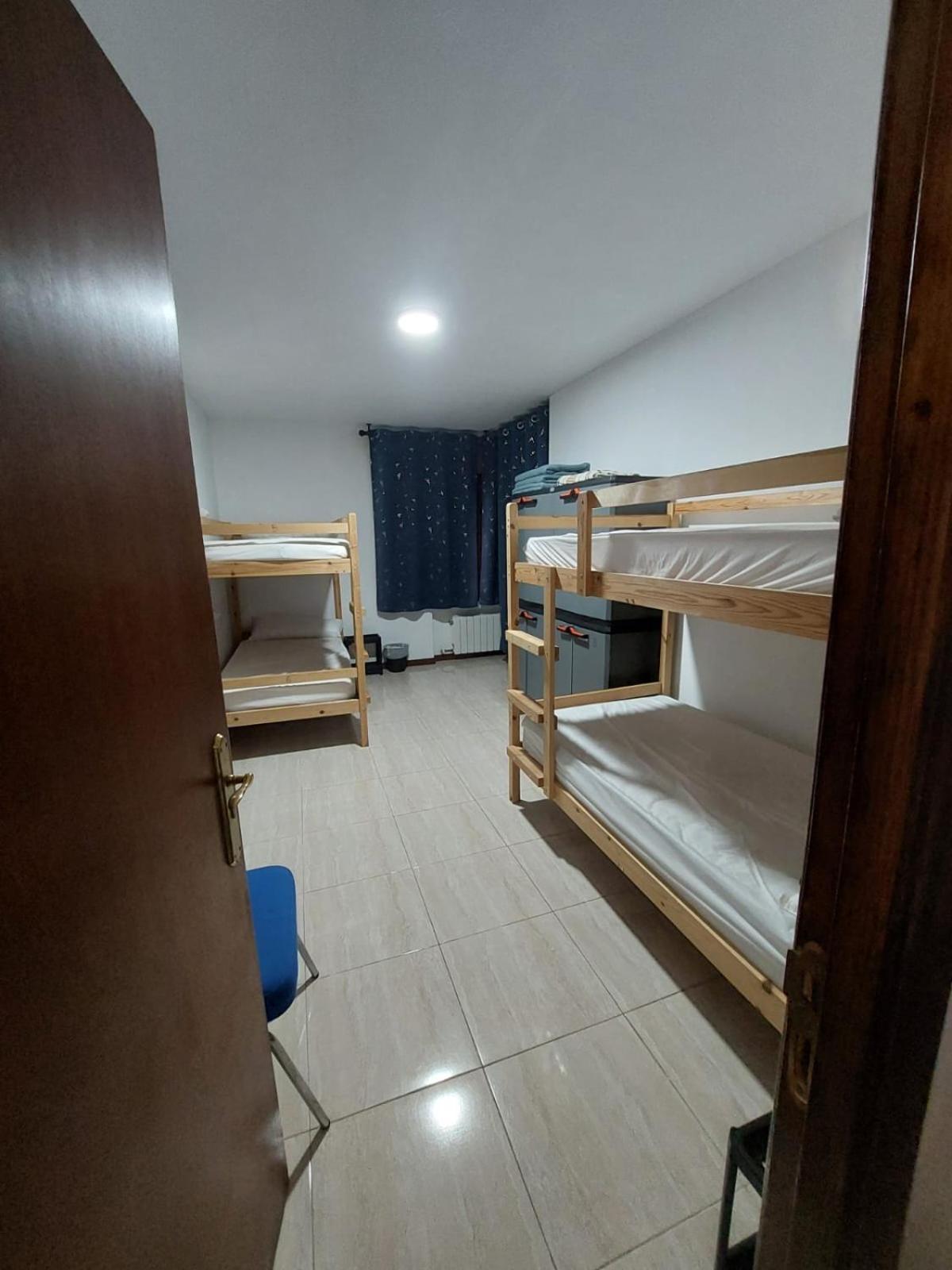 Albergue La Costana オビエド エクステリア 写真